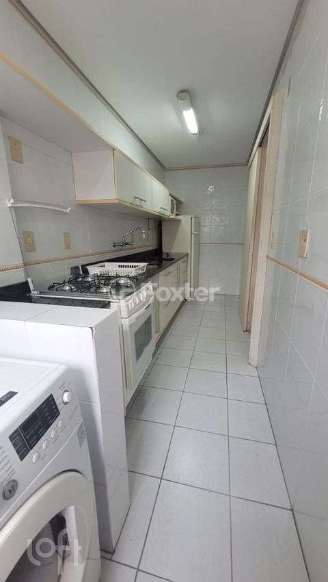 Image 3 - 845284