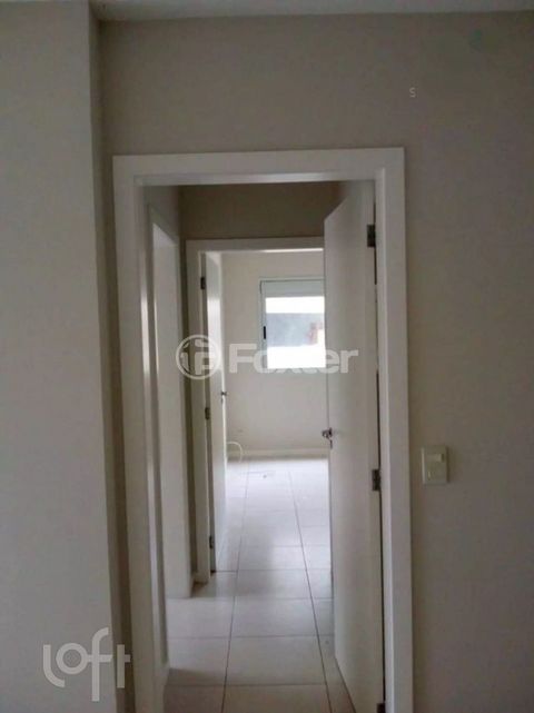Image 9 - 845320