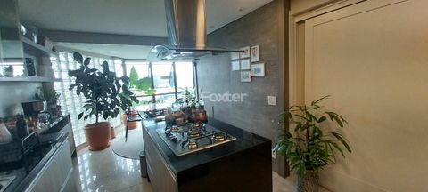 Image 17 - 846003