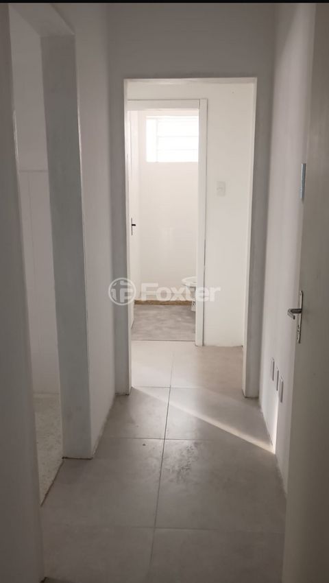 Image 2 - 846032