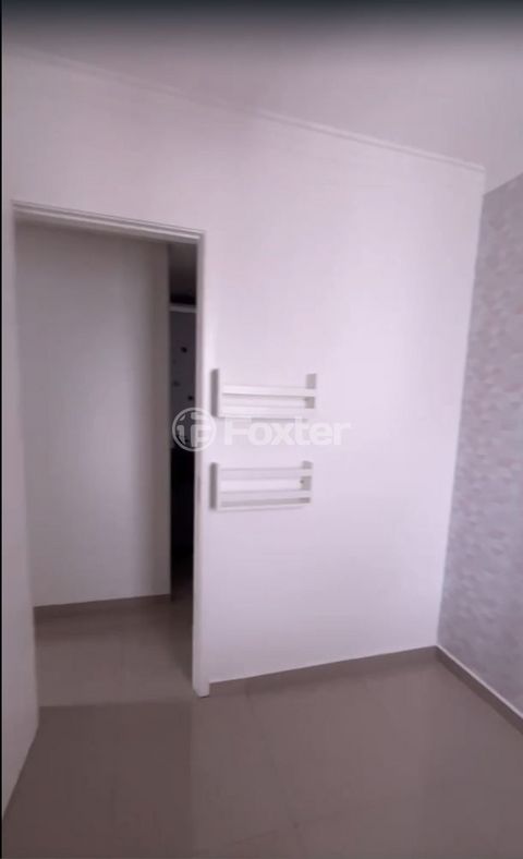 Image 8 - 846345