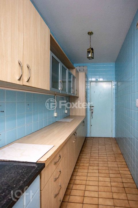 Image 5 - 846537