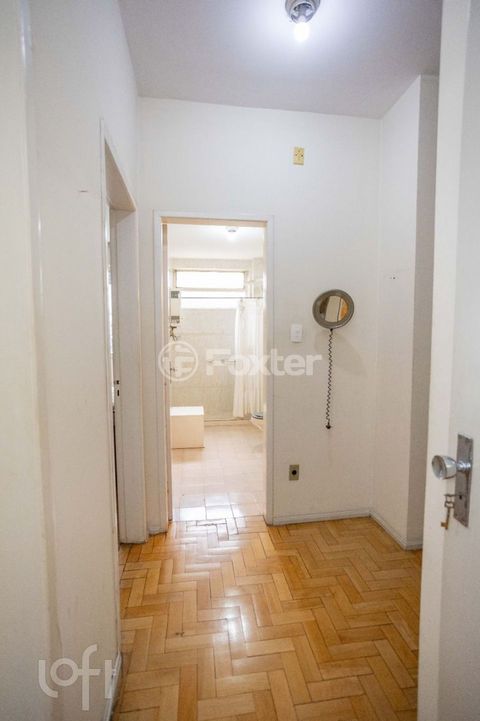 Image 9 - 846537