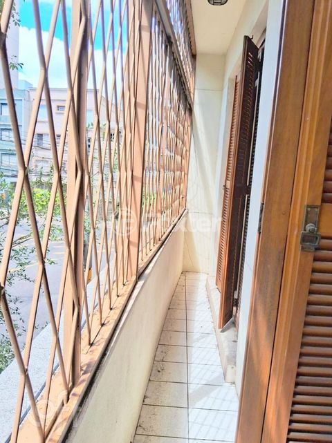 Image 12 - 846645