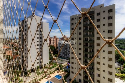Image 18 - 846653