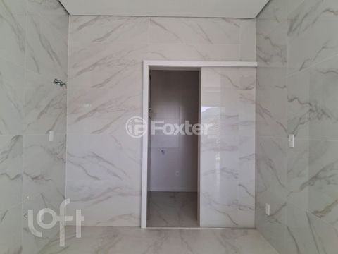 Image 5 - 846682