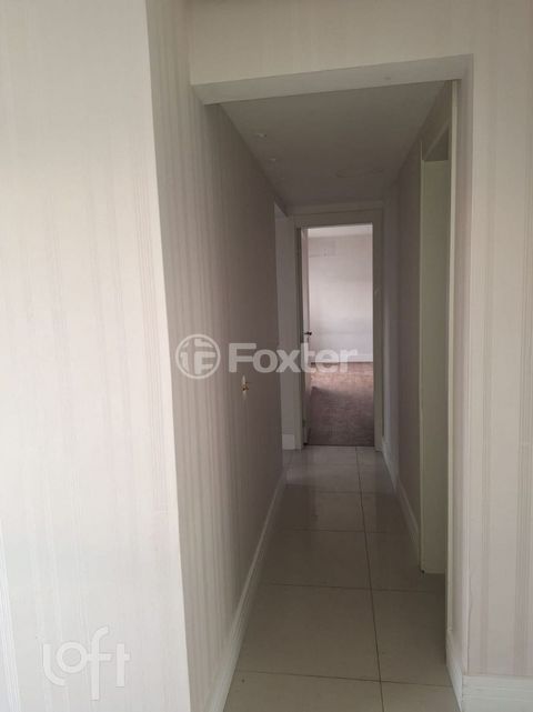 Image 6 - 846781