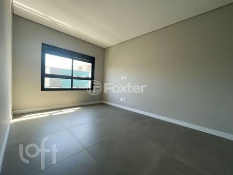 Image 4 - 846927