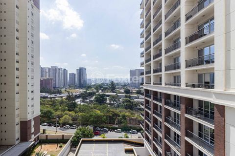Image 6 - 847318