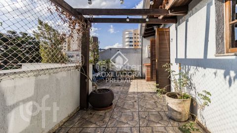 Image 6 - 847371
