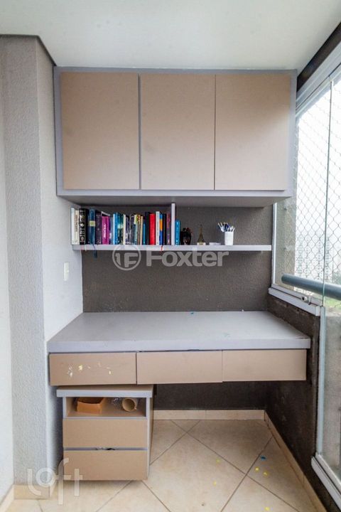 Image 9 - 847411