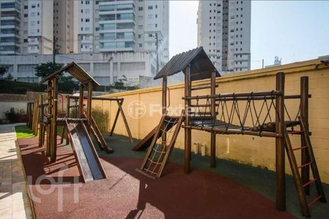 Image 7 - 847469
