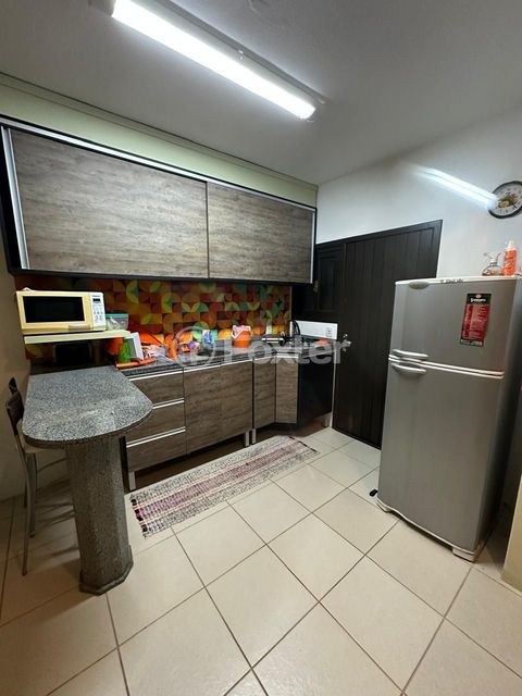 Image 2 - 847712