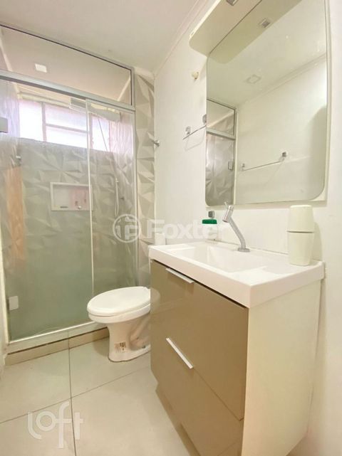 Image 7 - 847876