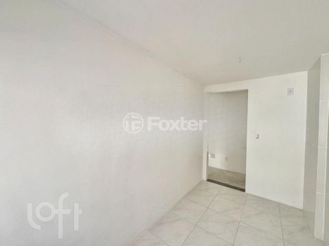 Image 4 - 847879