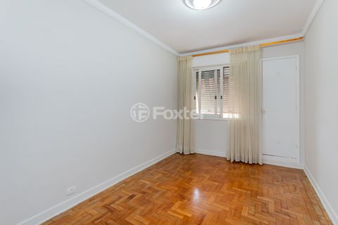 Image 7 - 847963