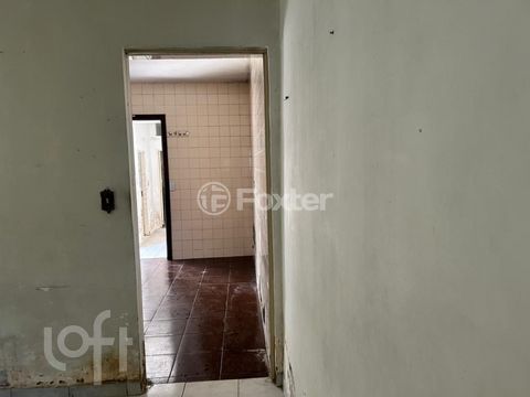 Image 7 - 847991
