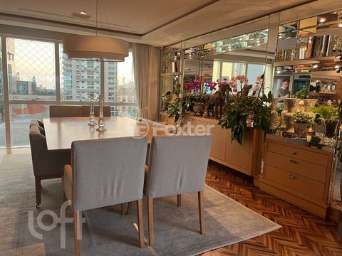 Image 6 - 848034