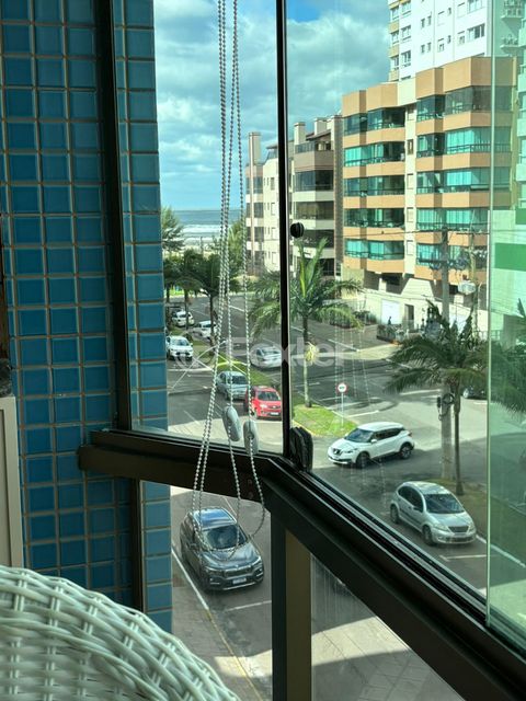 Image 7 - 848163