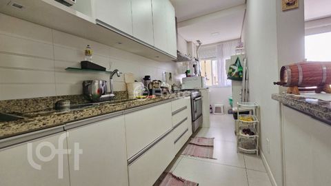 Image 2 - 848196