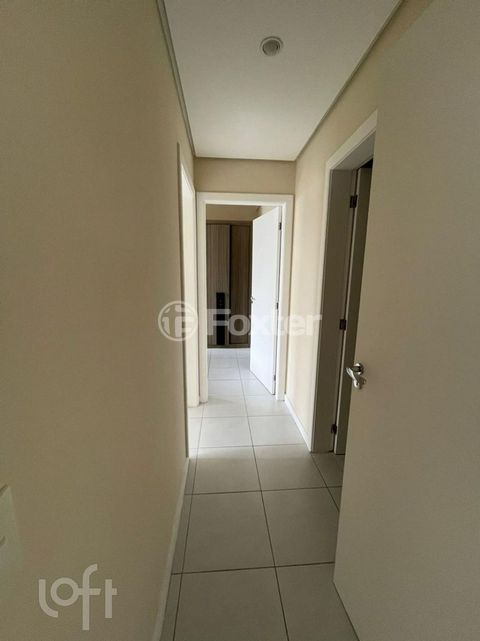 Image 5 - 848334