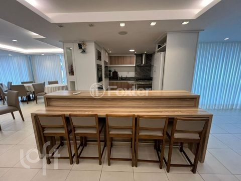 Image 13 - 848334