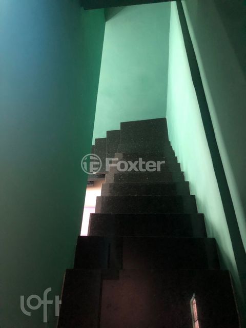 Image 8 - 848378