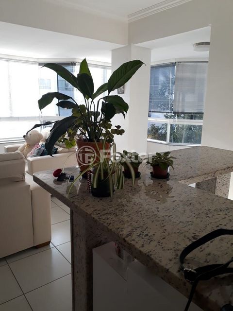 Image 1 - 848510