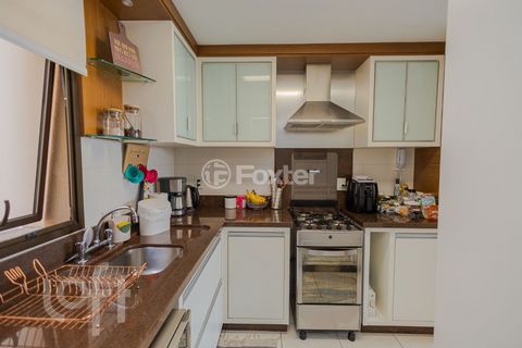 Image 9 - 848557