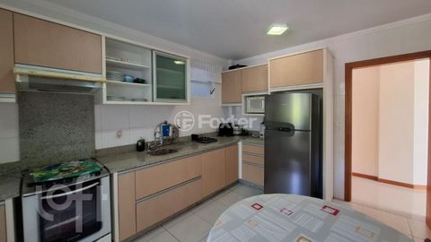 Image 9 - 848559