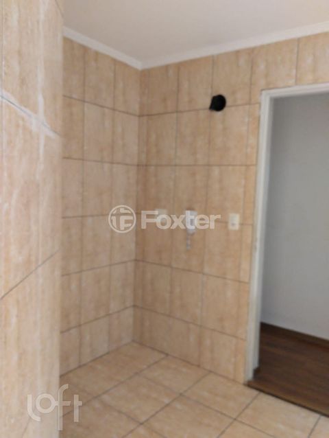 Image 6 - 848645