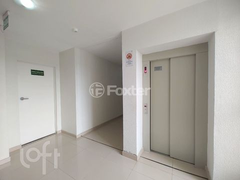 Image 10 - 848659