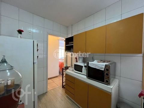 Image 7 - 848785