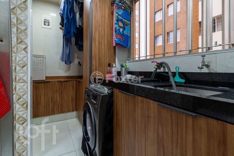 Image 9 - 848853