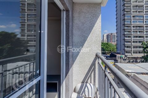 Image 4 - 848937