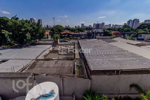 Image 5 - 848937