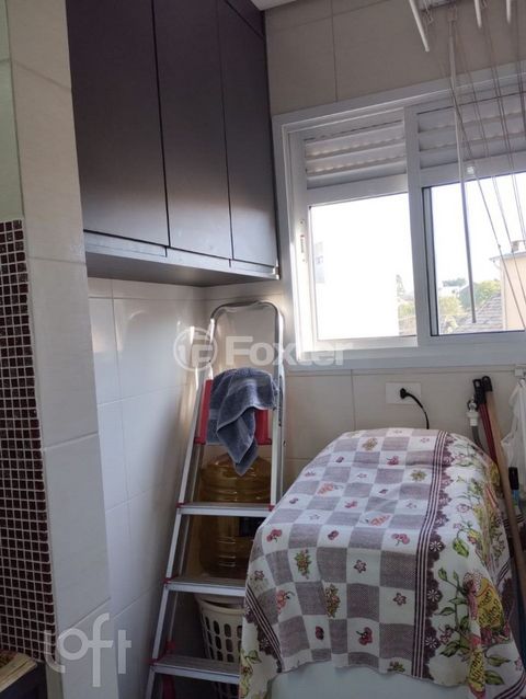 Image 7 - 848945