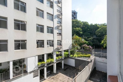 Image 4 - 848963