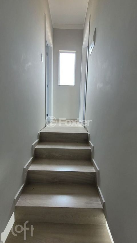 Image 9 - 849042