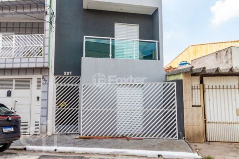 Image 7 - 849066