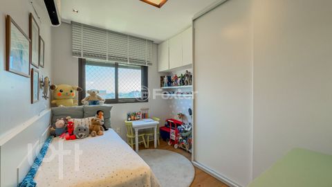Image 15 - 849654
