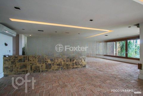 Image 6 - 849678
