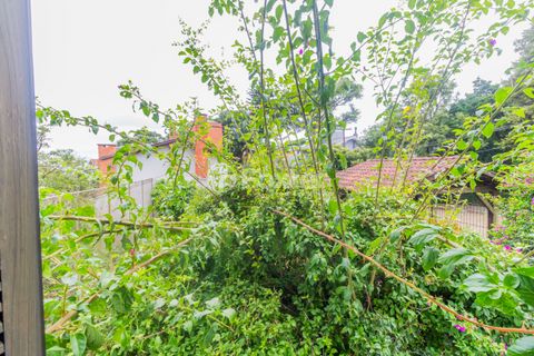 Image 19 - 849757