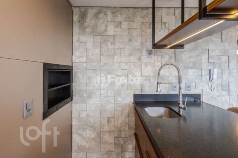 Image 6 - 849787