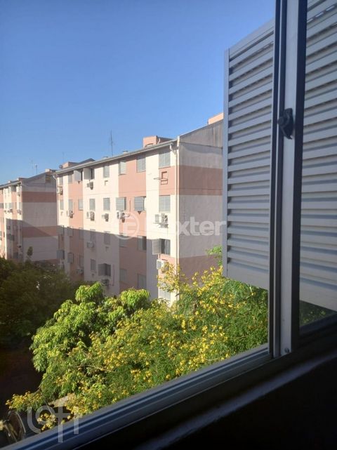 Image 10 - 849812