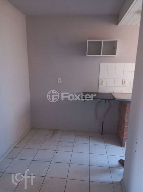Image 3 - 849812