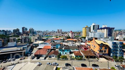 Image 18 - 850011