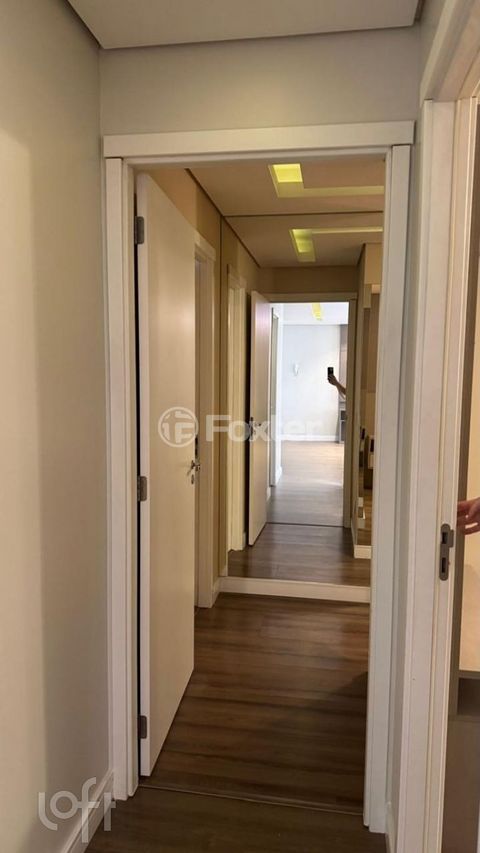 Image 3 - 850016