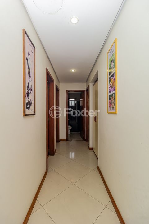 Image 9 - 850039