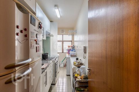 Image 4 - 850148